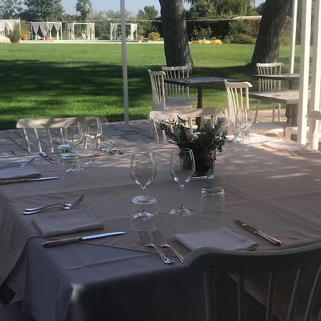 Tenuta Donnanna Agriturismo&Glamping กาลาโตเน ภายนอก รูปภาพ