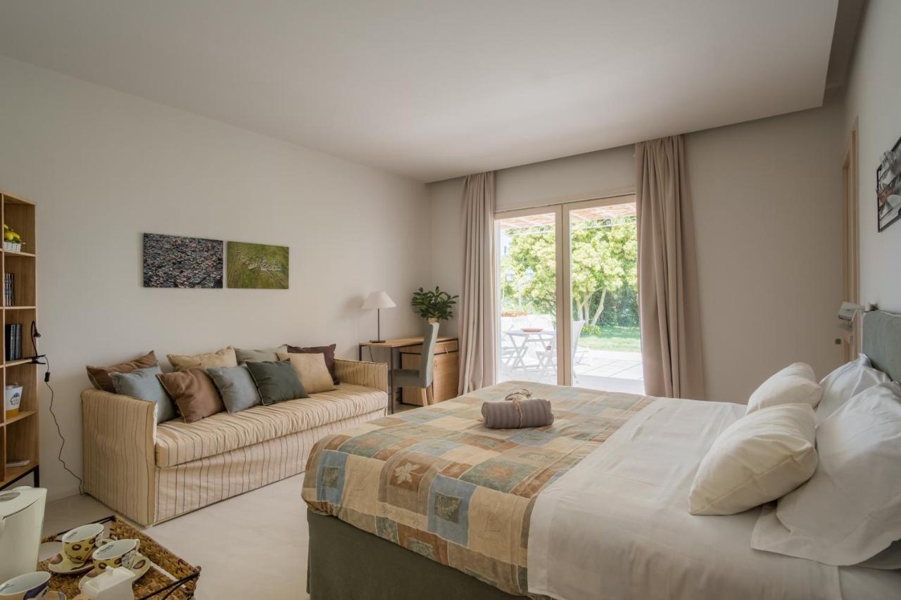 Tenuta Donnanna Agriturismo&Glamping กาลาโตเน ภายนอก รูปภาพ