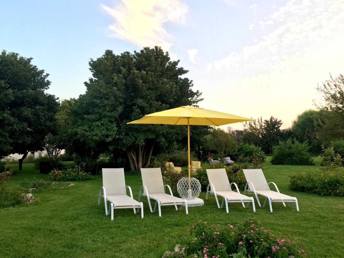 Tenuta Donnanna Agriturismo&Glamping กาลาโตเน ภายนอก รูปภาพ